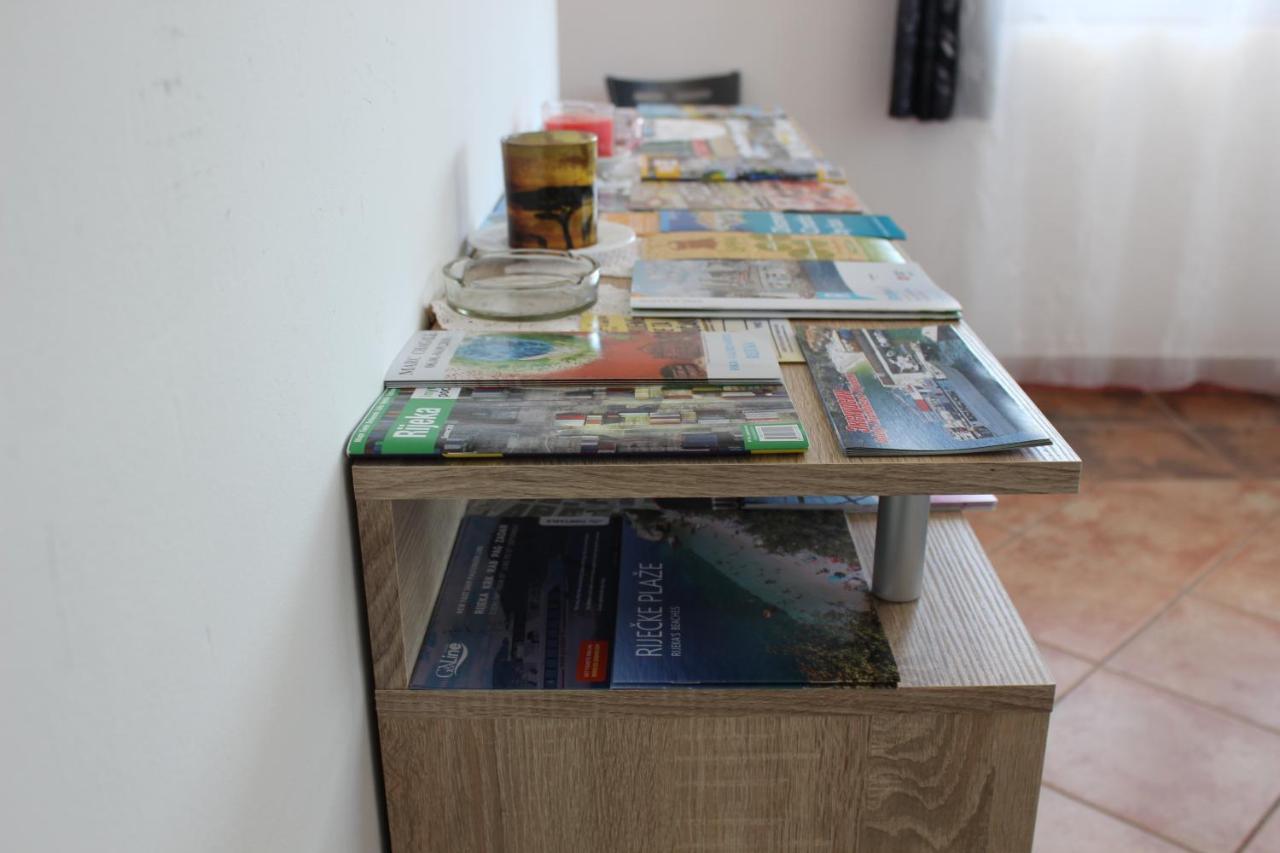 Apartment Mis Floura Риека Экстерьер фото