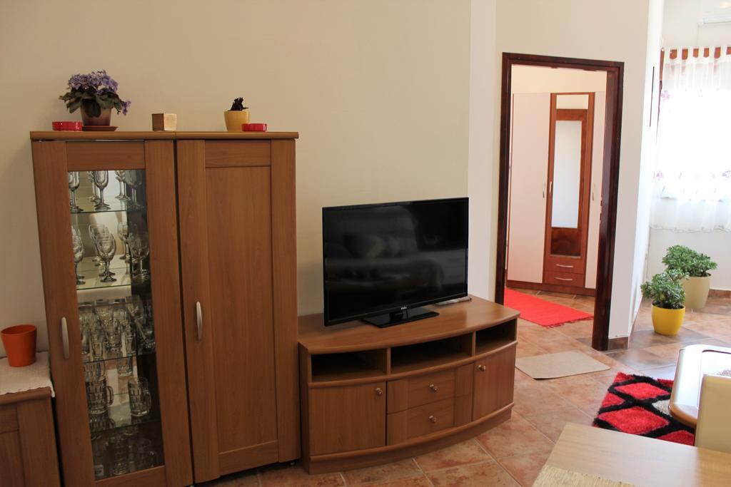 Apartment Mis Floura Риека Экстерьер фото