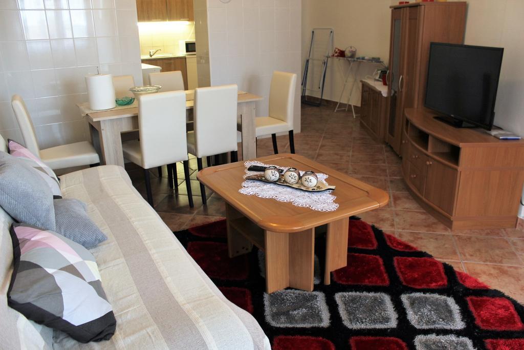 Apartment Mis Floura Риека Экстерьер фото