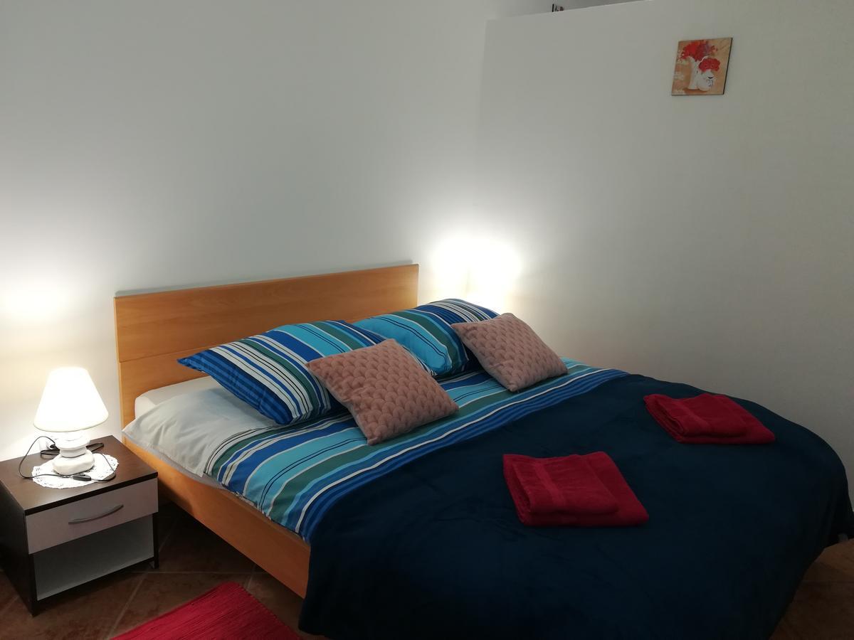 Apartment Mis Floura Риека Экстерьер фото
